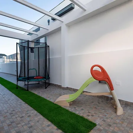 Piscina Aquecida E Casa De Banho Privativa *